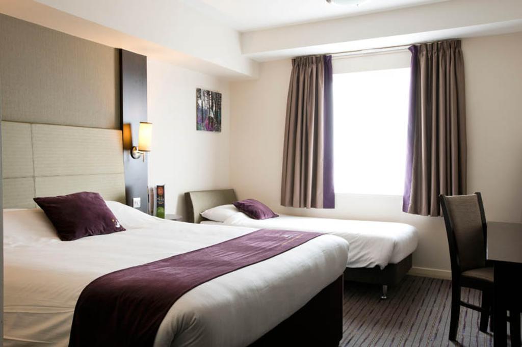 Premier Inn Dundee Centre Eksteriør billede