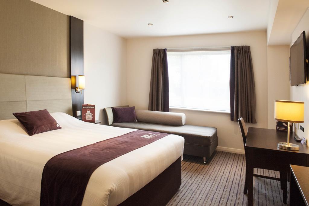 Premier Inn Dundee Centre Eksteriør billede